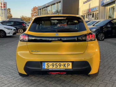 Foto van Peugeot e-208