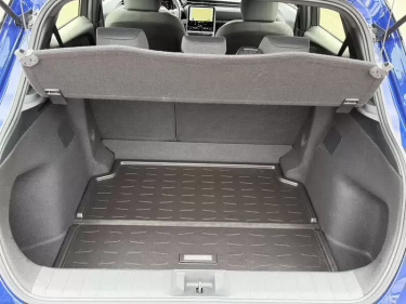Foto van Lexus LBX