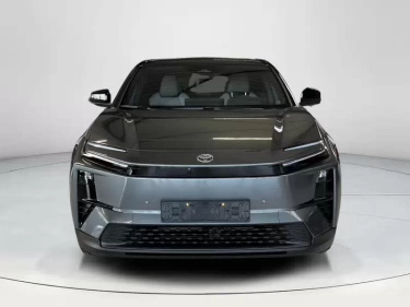 Foto van Toyota C-HR+