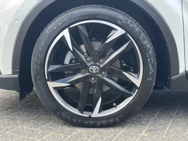 Foto van Toyota C-HR