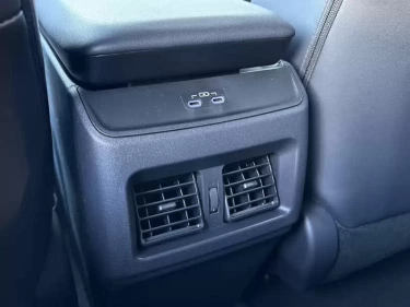 Foto van Toyota C-HR+