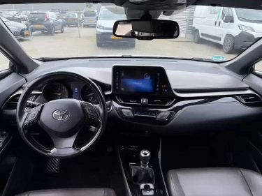 Foto van Toyota C-HR