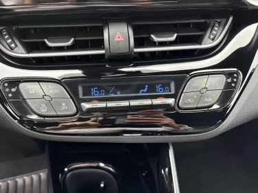 Foto van Toyota C-HR