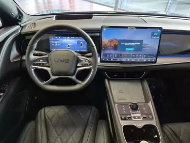 Foto van BYD SEALION 7