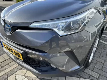 Foto van Toyota C-HR
