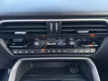 Foto van Mazda CX-60