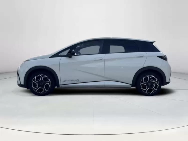 Foto van BYD DOLPHIN