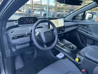 Foto van Toyota C-HR+