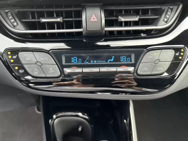 Foto van Toyota C-HR