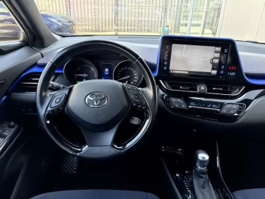 Foto van Toyota C-HR