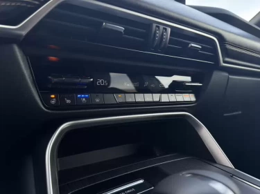 Foto van Mazda CX-60