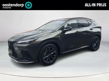 Foto van Lexus NX