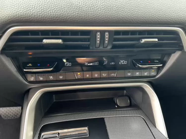 Foto van Mazda CX-60