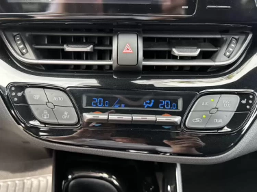 Foto van Toyota C-HR