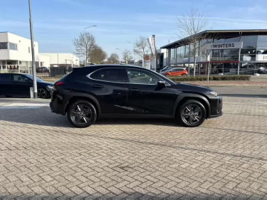 Foto van Lexus UX