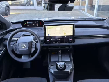 Foto van Toyota C-HR+