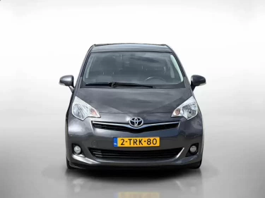 Foto van Toyota Verso-S