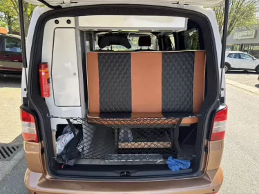 Foto van Volkswagen Transporter Camper