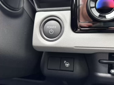 Foto van Toyota C-HR+