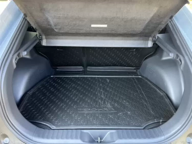 Foto van Toyota C-HR+