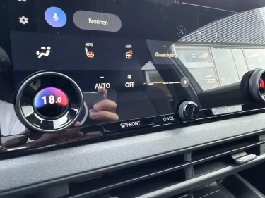 Foto van Toyota C-HR+