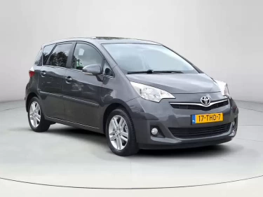 Foto van Toyota Verso-S