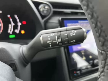 Foto van Lexus LBX