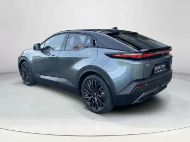 Foto van Toyota C-HR+