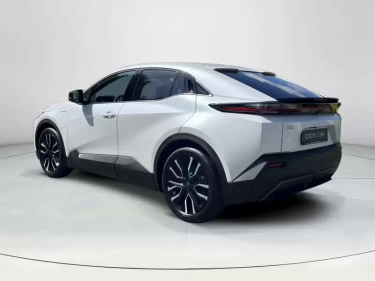 Foto van Toyota C-HR+