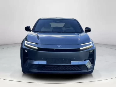 Foto van Toyota C-HR+