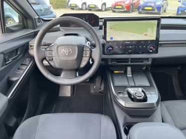 Foto van Toyota C-HR+