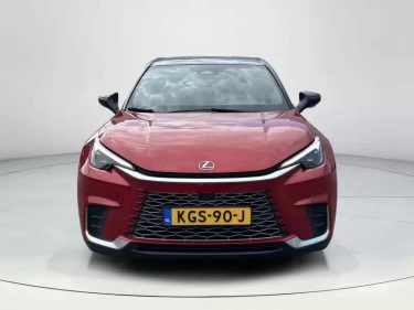 Foto van Lexus LBX