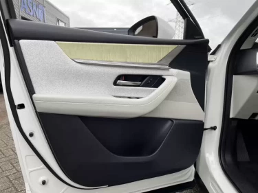 Foto van Mazda CX-60