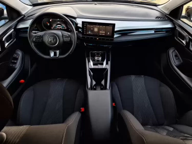 Foto van MG Mg5 electric