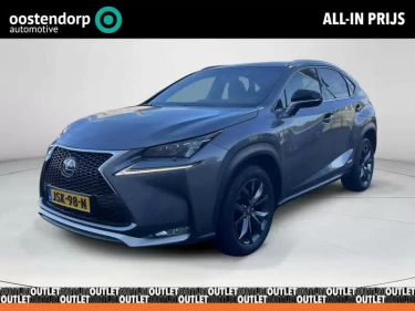 Foto van Lexus NX