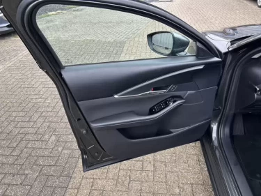 Foto van Mazda CX-30