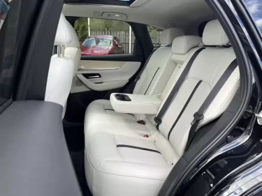 Foto van Mazda CX-60