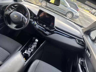 Foto van Toyota C-HR