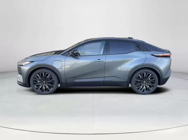 Foto van Toyota C-HR+
