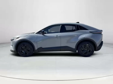 Foto van Toyota C-HR+