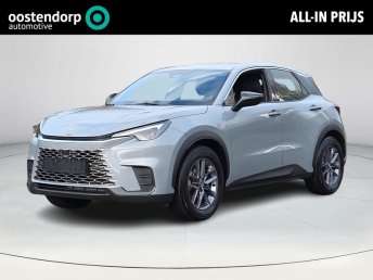 Lexus LBX Elegant 2WD | Apple CarPlay | Parkeersensoren | Stuur/Stoelverwarming | Rijklaarprijs incl. garantie | occasion 2025