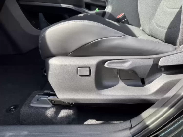 Foto van Toyota C-HR+