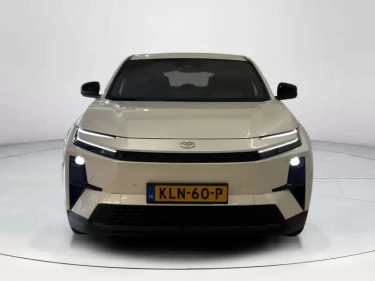 Foto van Toyota C-HR+
