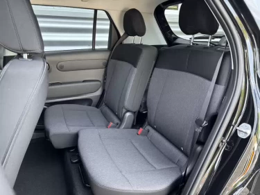 Foto van Hyundai INSTER
