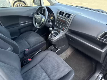 Foto van Toyota Verso-S