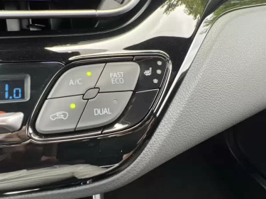 Foto van Toyota C-HR