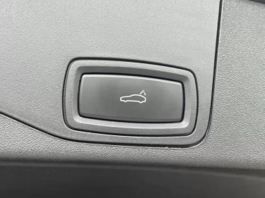 Foto van Porsche Taycan