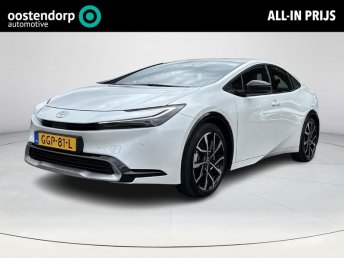 Toyota Prius 2.0 Plug-in Executive | Carplay | 19 inch LM-velgen | Dode hoek waarschuwing | Parkeersensoren | occasion 2024