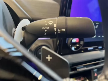 Foto van Toyota C-HR+