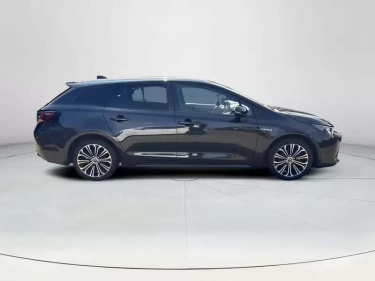 Foto van Toyota Corolla Touring Sports